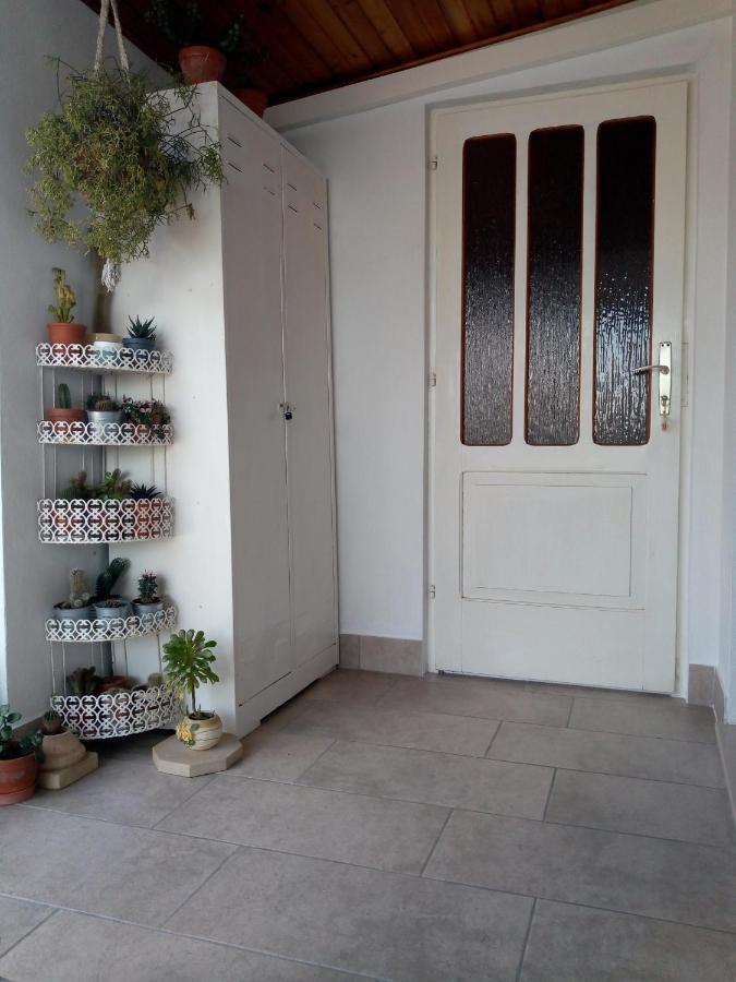 Hotel Ruzica Saric à Hvar Town Extérieur photo
