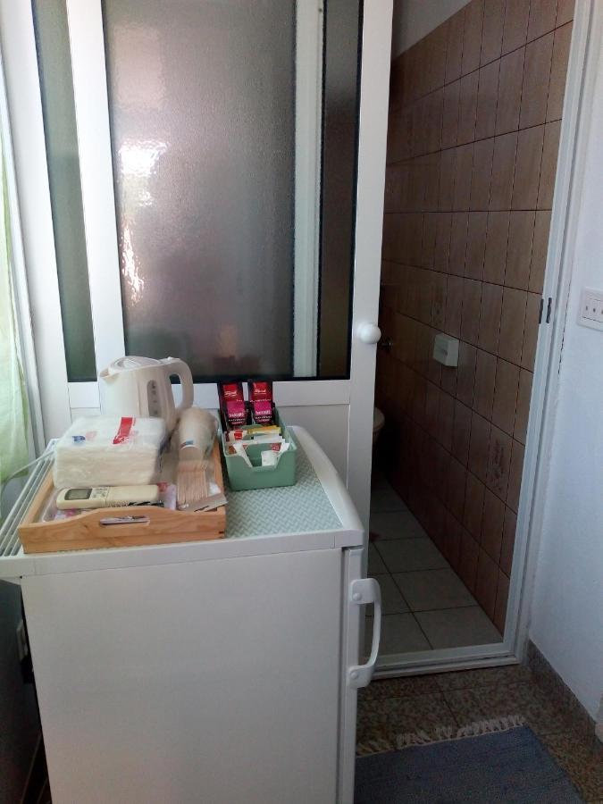 Hotel Ruzica Saric à Hvar Town Extérieur photo